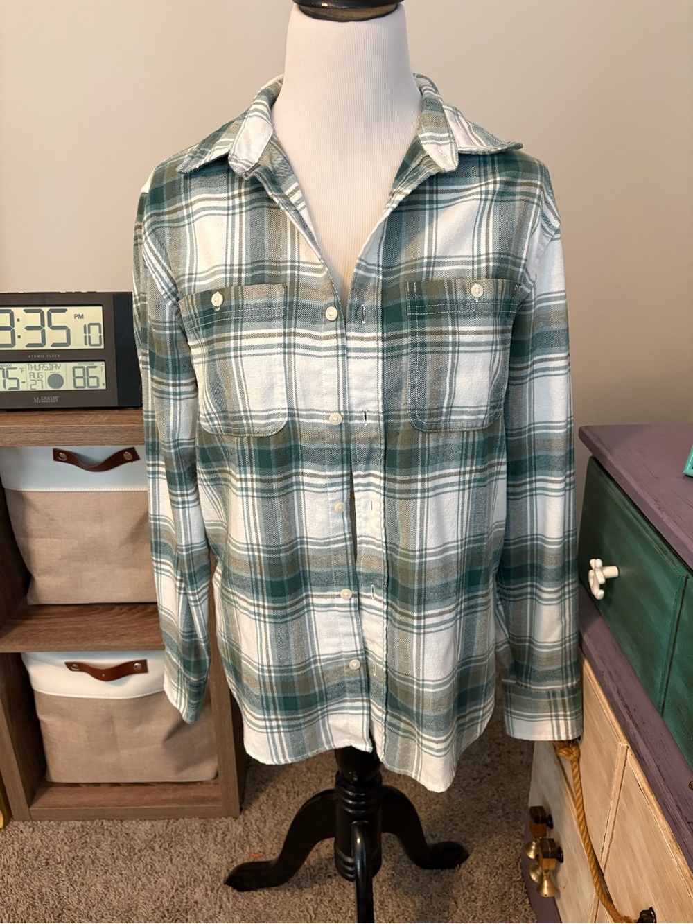 Sage Green Plaid Flannel Shirt - Casual Button-Up